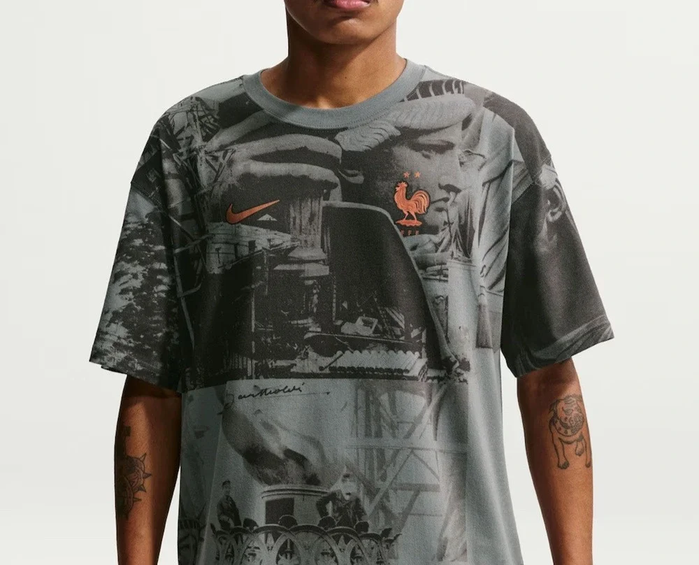 Nike France National Team FFF All Over Print T Shirt IQ2261-068 sz L Loose Fit